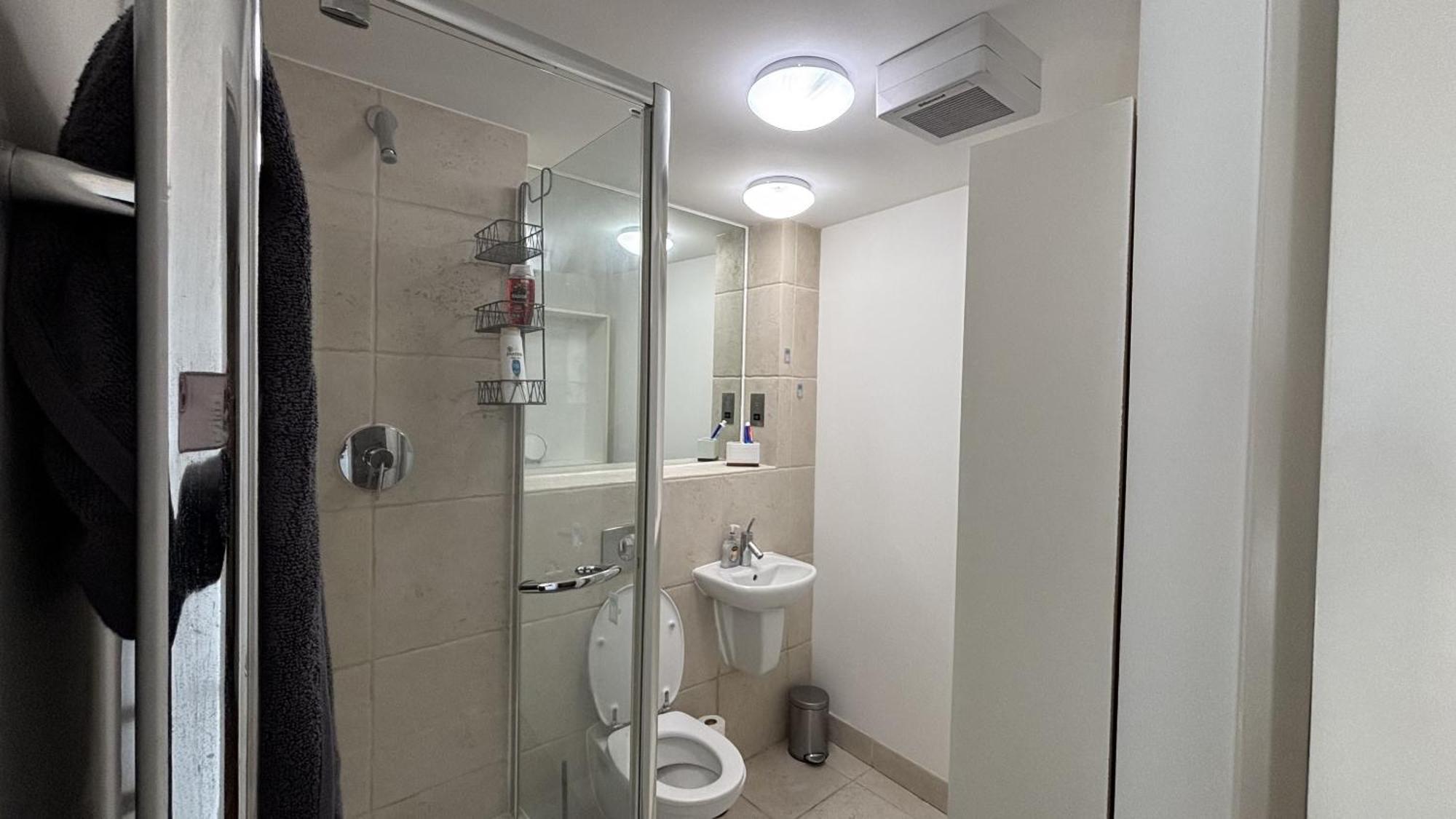 Stylish Centre With 2 Balconies Apartment